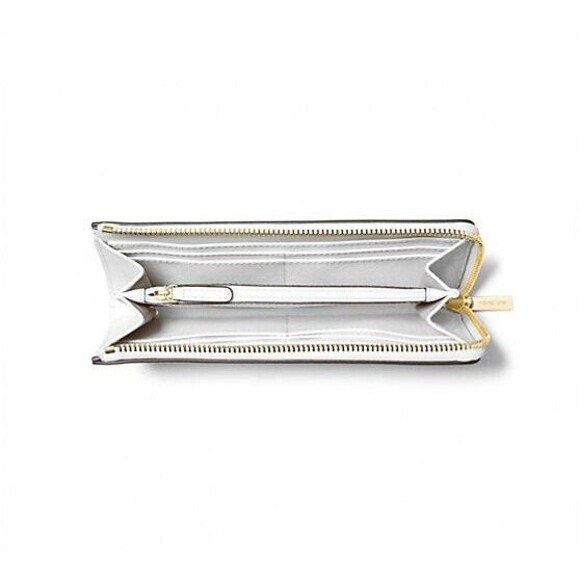 New Michael Kors Jet Set Travel Large Leather Quarter-Zip Wallet Optic White - Picture 2 of 2